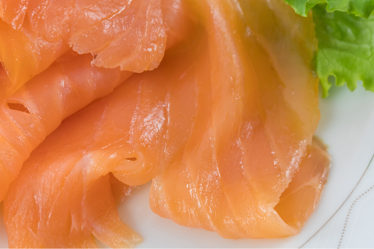 Hot vs. Cold Smoked Salmon: Best Choice for Your Egg Dishes